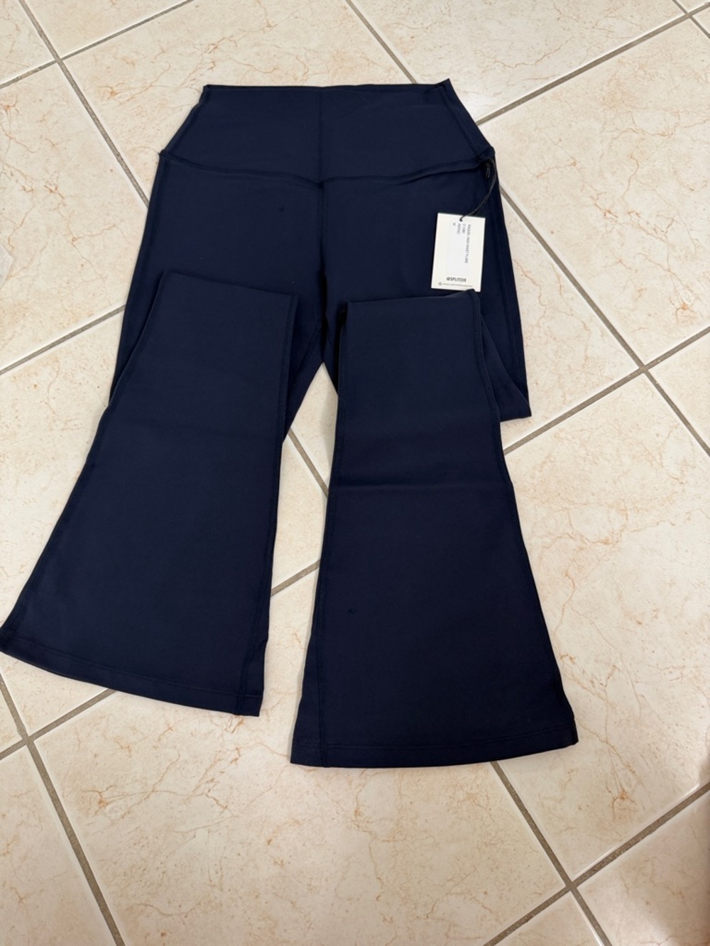 NWT Splits59 Indigo High-Waist Flare Leggings M